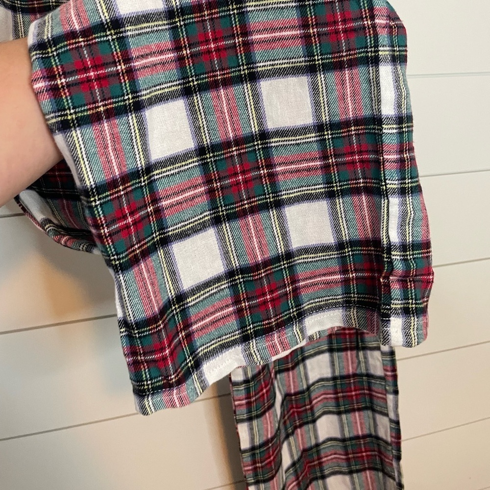 White Plaid Classic Christmas Flannel - Picture 7 of 10